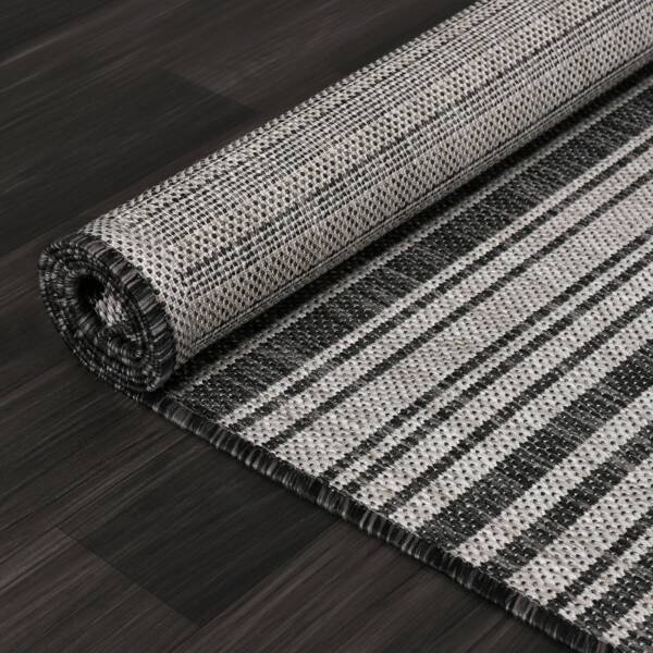Outdoor Rugs 4' x 6' Patio, Porch, Garden Gray - Image 3